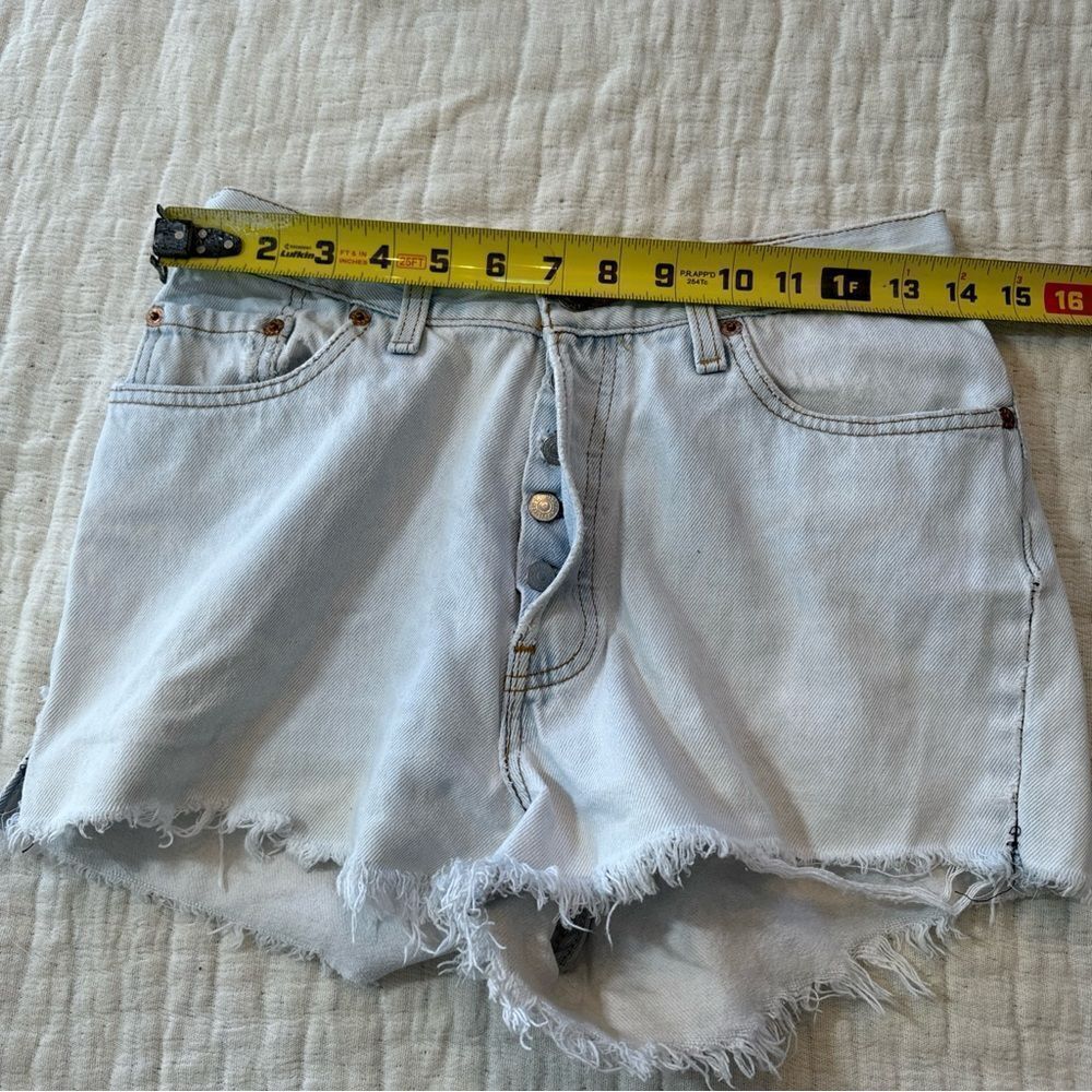 Levi's Women’s Vintage Blue Distressed 501 Cut Off Denim Shorts Button Fly - Picture 10 of 14